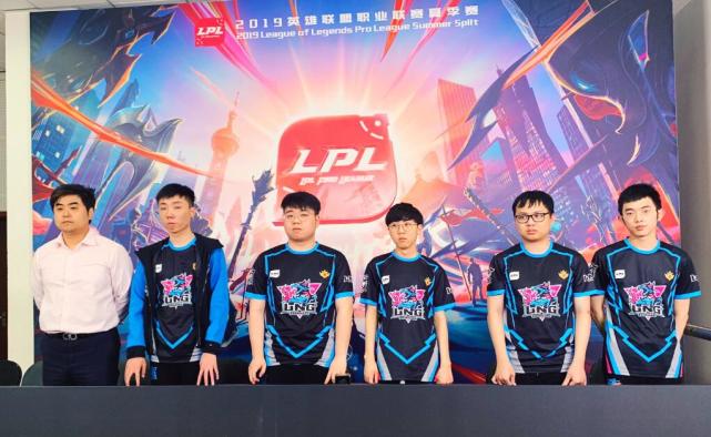 还需要国内 还需要国内