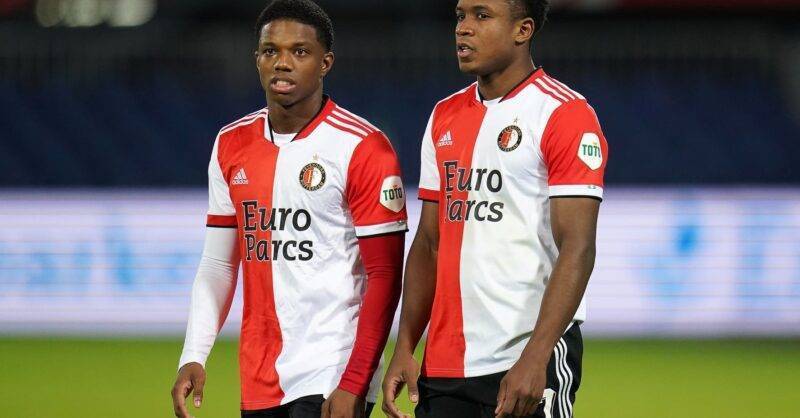 名靠后的球 名靠后的球