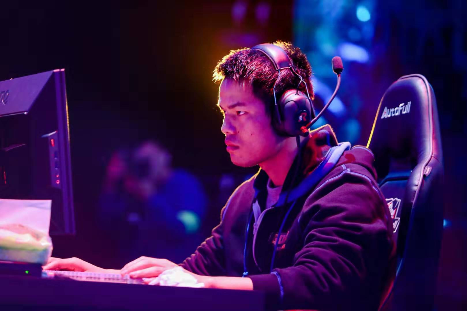 前锋的精准 前锋的精准